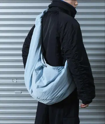 a2o 와이드 개더 숄더백