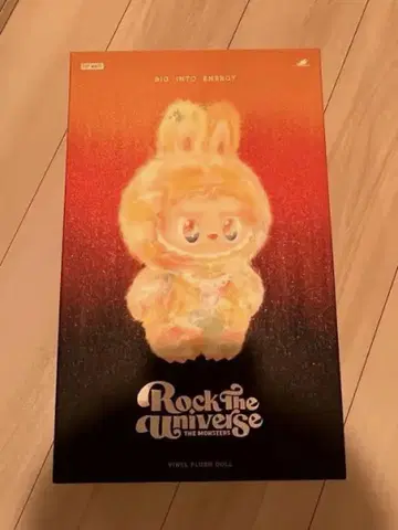 ROCK THE UNIVERSE 라브브 봉제 인형