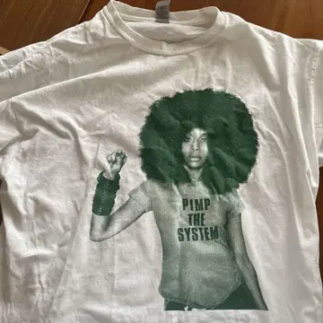 에리카바두 반팔 T셔츠 XL