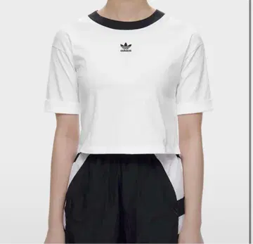 adidas 크롭 린거 T셔츠 센터 원포인트 자수 로고