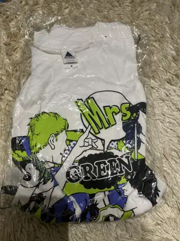 mrs.green apple 그래픽 티셔츠 M 사이즈
