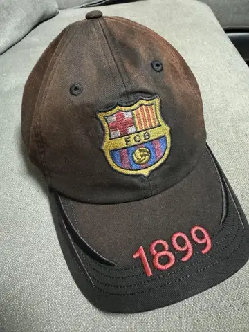 travis Barcelona 캡