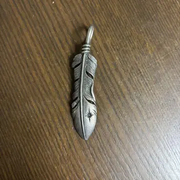 SAAD 페더 펜던트 탑 사드 네이티브