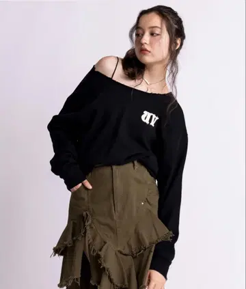 ACLENT 컷오프 원숄더 루즈 맨투맨 Free 사이즈
