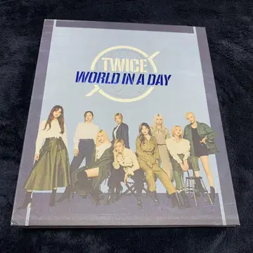 TWICE World in a Day 트레이딩 카드 포토 카드 바인더