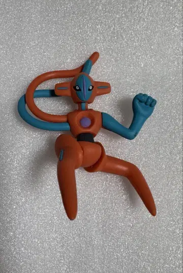 포켓몬 몬코레 슈퍼 사이즈 디오시스 1