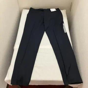 새상품 UNIQLO 드라이 스트레치 팬츠 팬츠 네이비 바지 w91 아래