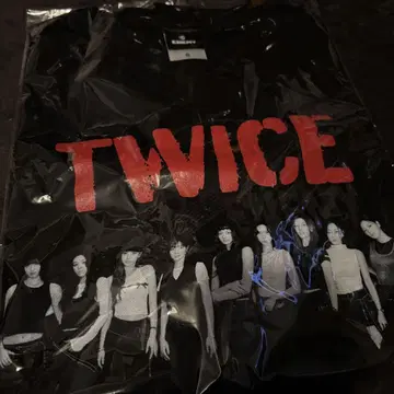 TWICE ENEMY 티셔츠 M 사이즈