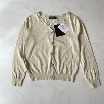 새상품급 JUSGLITTY 비쥬 단추 가디건 V넥