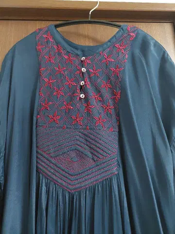 아즈노우아즈오오라카 원피스 Size 3