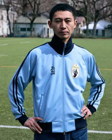 오도테바카리노쿠니 트랙 자켓 저리 S