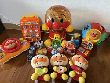 호빵맨 봉제 인형과 완구 세트