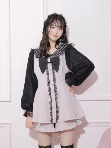노에미 NOEMIE 백 레이스 세일러 셋업 핑크