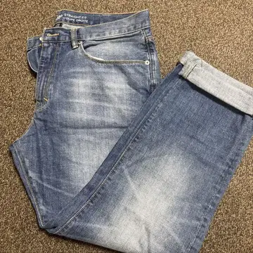 GAP 데님 스트레이트 핏