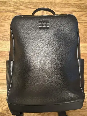 몰스킨 클래식 가죽 백팩