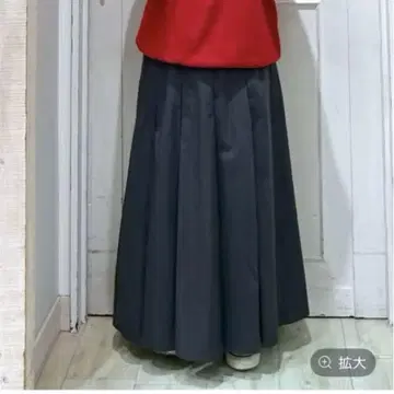 studio CLIP 치노 턱 플레어 스커트