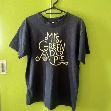 Mrs. GREEN APPLE 티셔츠 The Room Tour
