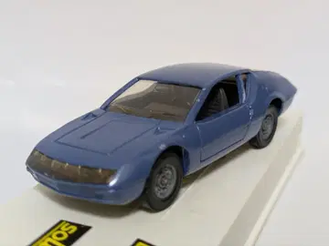 솔리드 1/43 르노 알파인 A310-1503