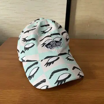 VANS OFF THE WALL KENDRA DANDY 콜라보 캡