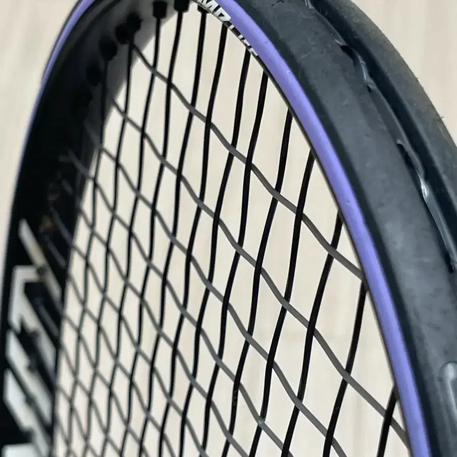 헤드 그래비티 MP 라이트 테니스라켓 팝니다