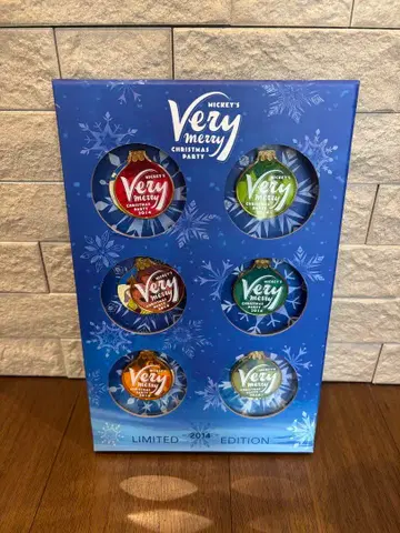 디즈니 크리스마스 핀 배지 2014 LE900