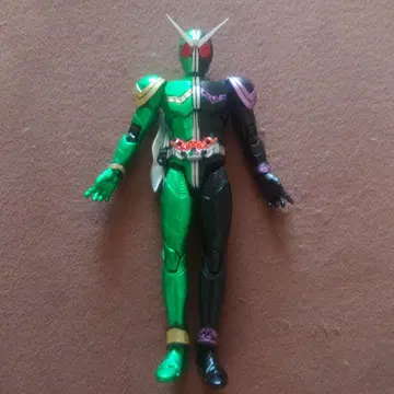 SH 피규아트 가면라이더 W