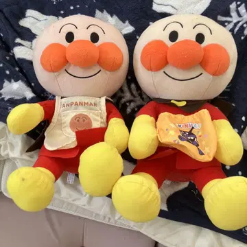 호빵맨 봉제 인형 2개 세트.