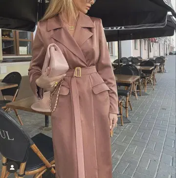 벨트 포함 핑크 롱 코트