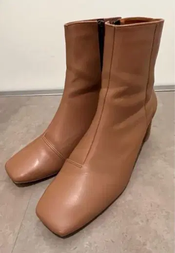 라우나레아 카멜 부츠