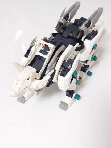 [정크제품] ZOIDS  울프