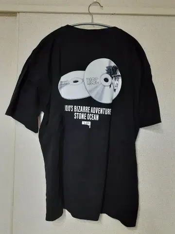 죠죠의 기묘한 모험 6부 디스크 T셔츠 XL