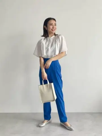 그린 레이블 릴랙싱 플레어 슬리브 블라우스