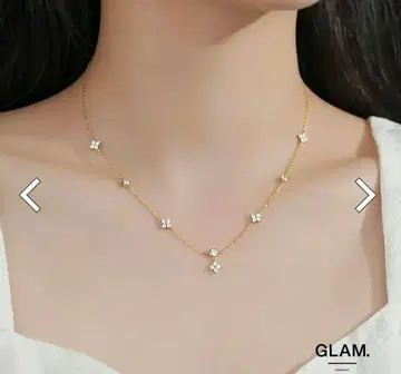 GLAM. 골드 클로버 지르코니아 목걸이 써지컬 스테인리스
