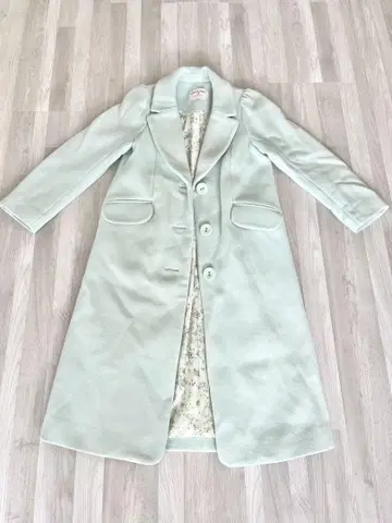 민트 그린 롱 코트 프랑슈리페