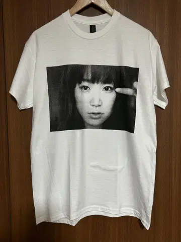 YUKI T셔츠 M 사이즈