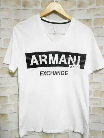 ARMANI EXCHANG 아르마니 체인지 V넥 T셔츠
