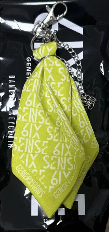 GENERATIONS 카타요세 료타 반다나 키체인 6IXSENSE