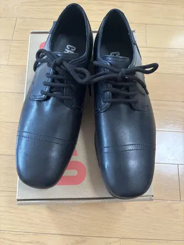 캠퍼 드레스 신발 소가죽 택 포함 새상품 사이즈 25cm 39