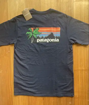 새상품 Patagonia 하와이 한정판 T셔츠 US 사이즈 S 네이비