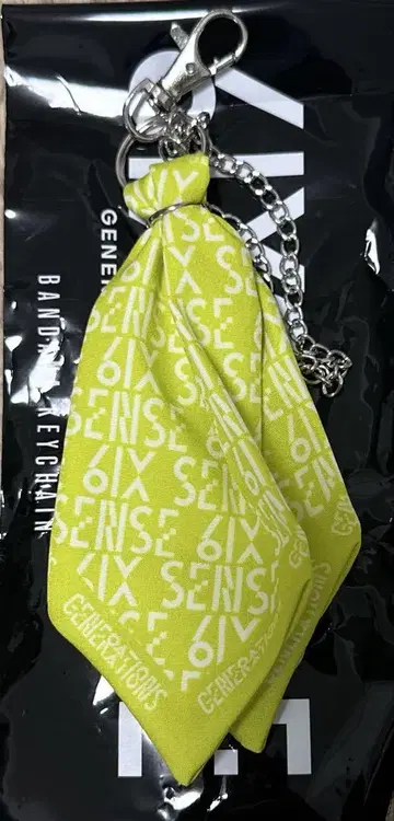 GENERATIONS 카타요세 료타 반다나 키체인 6IXSENSE
