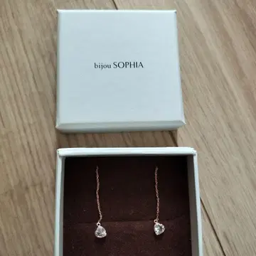 bijou SOPHIA 하트형 롱 귀걸이 k10