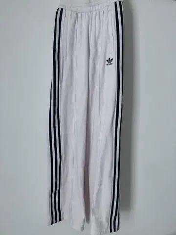 adidas 트랙 팬츠 XS 벨로아