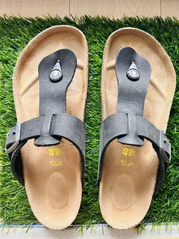BIRKENSTOCK 블랙