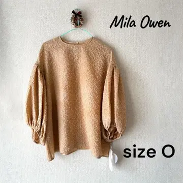 [ 새상품 ] Mila Owen 크루넥 볼륨 슬리브 블라우스 이너 없음