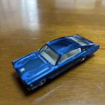 Hot Wheels 미니카 파랑 프레임스