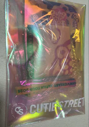 CUTIE STREET 큐스토 투어 VIP 입장 특별 굿즈