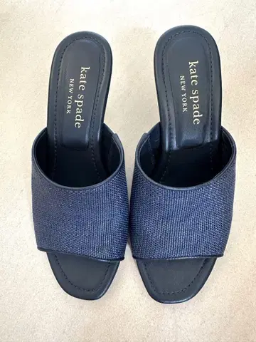 [ 새상품급 ] kate spade 마리브 샌들 6B