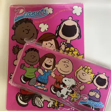Peanuts 캐릭터 문구 세트