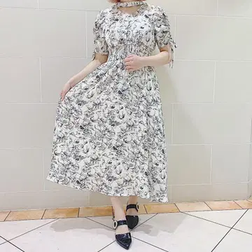 evelyn 꽃무늬 초커 원피스
