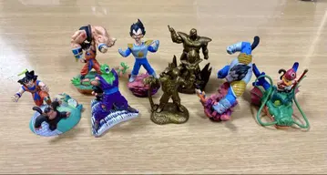 드래곤볼 캡슐 네오 돌아온 사이어인 편 피규어